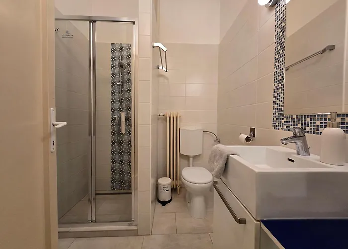 La Boheme Charming Ac Danube Walks Apartment